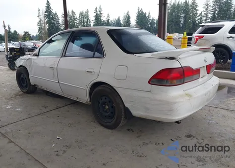 2001 Honda Accord 3.0 Ex из США, поврежденный, VIN 1HGCG16571A043622